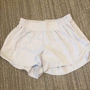 Lululemon Hotty hot shorts 4”